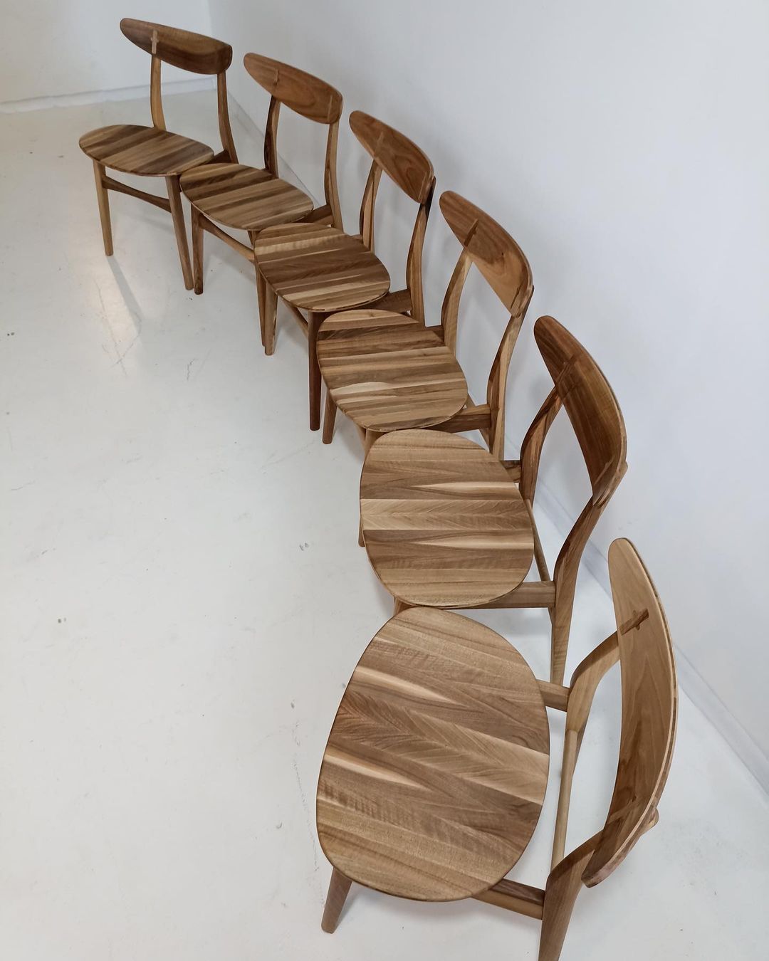 Chaise de salle à manger en noyer Eva  | S10Home