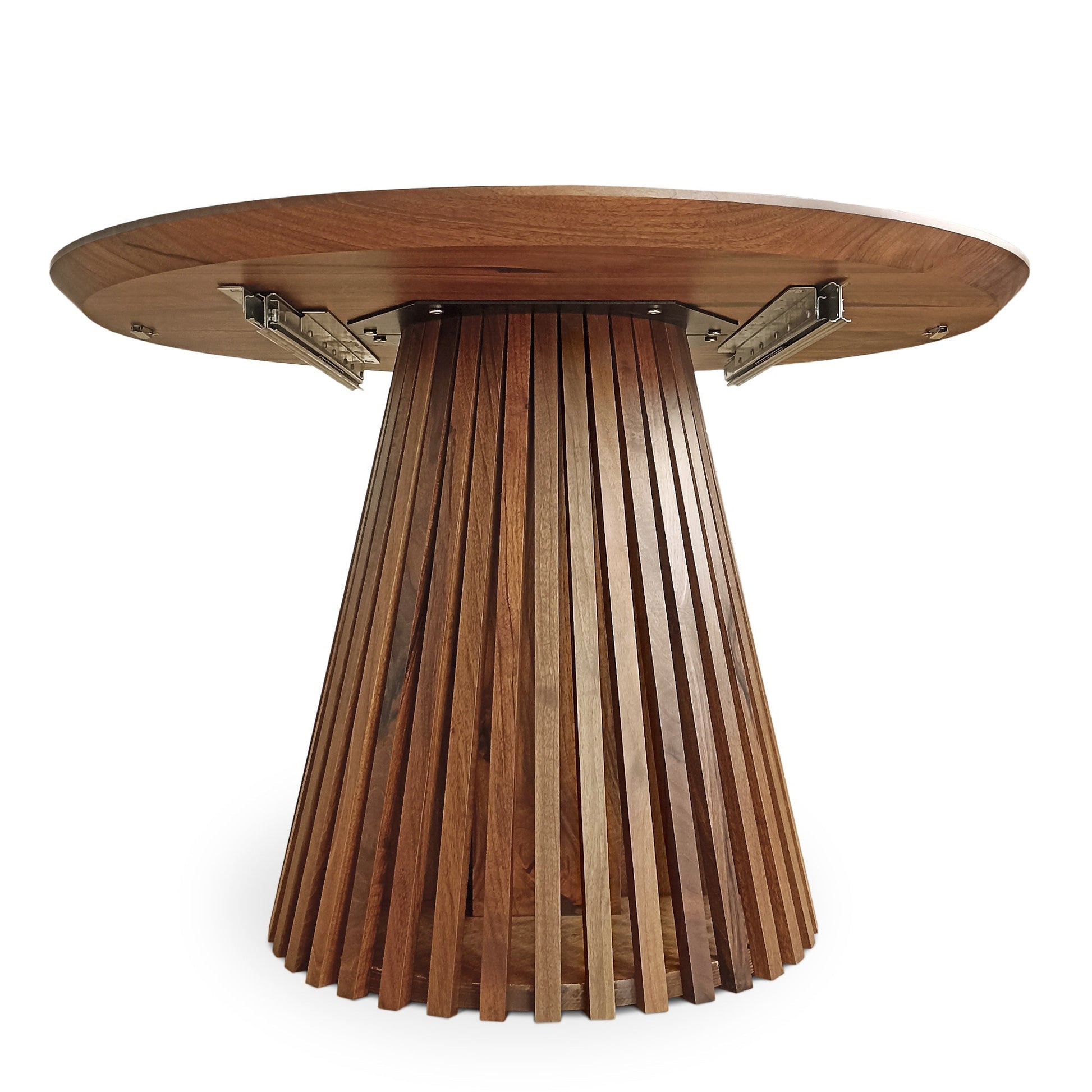 Table à manger ronde extensible Vivien en noyer plus foncé | S10Home