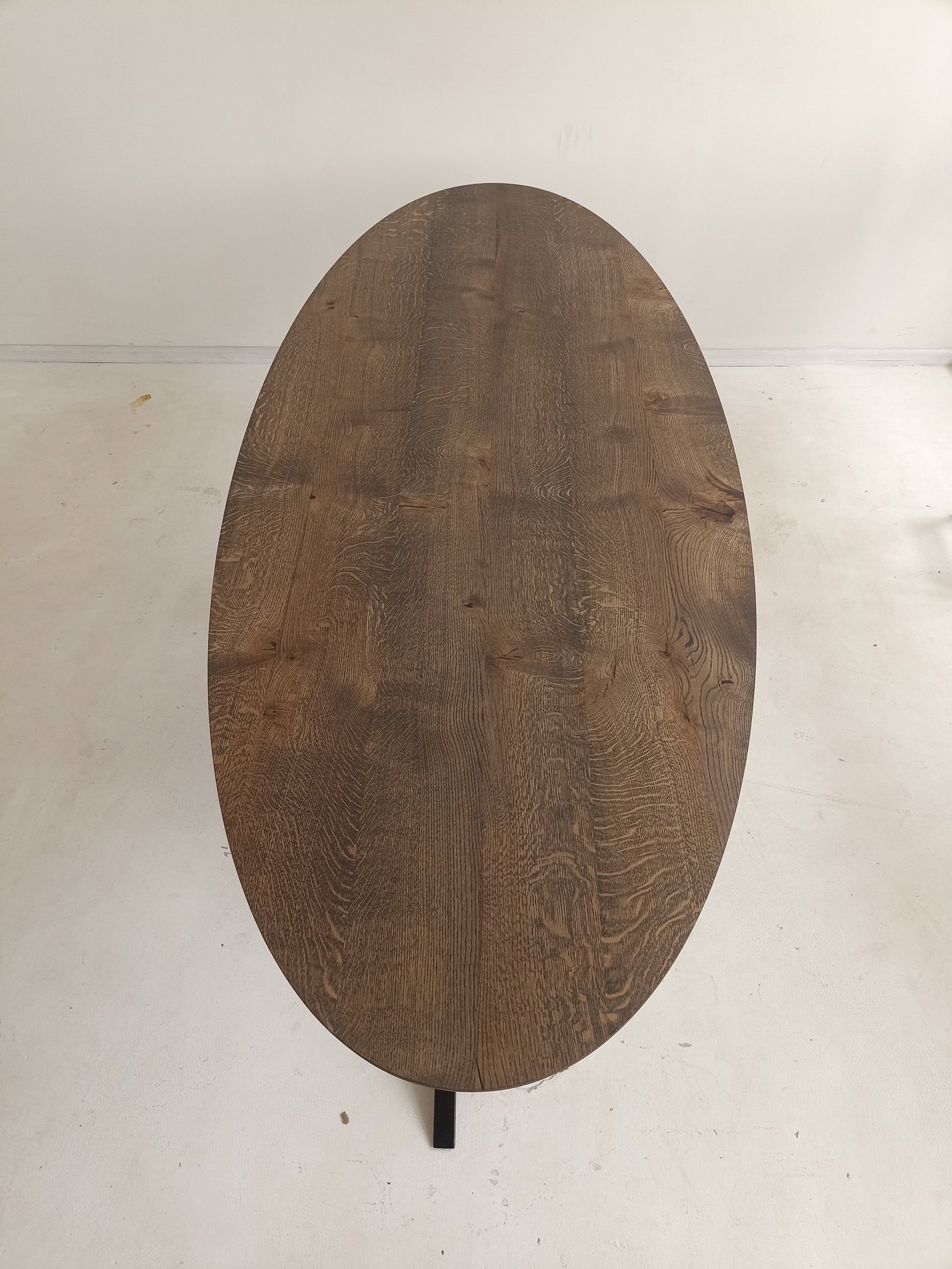 Table à manger ovale en chêne | Bois massif | S10Home
