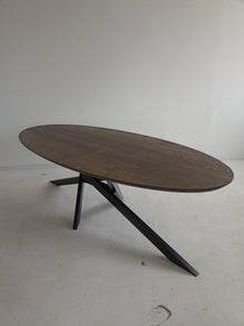 Table à manger ovale en chêne | Bois massif | S10Home