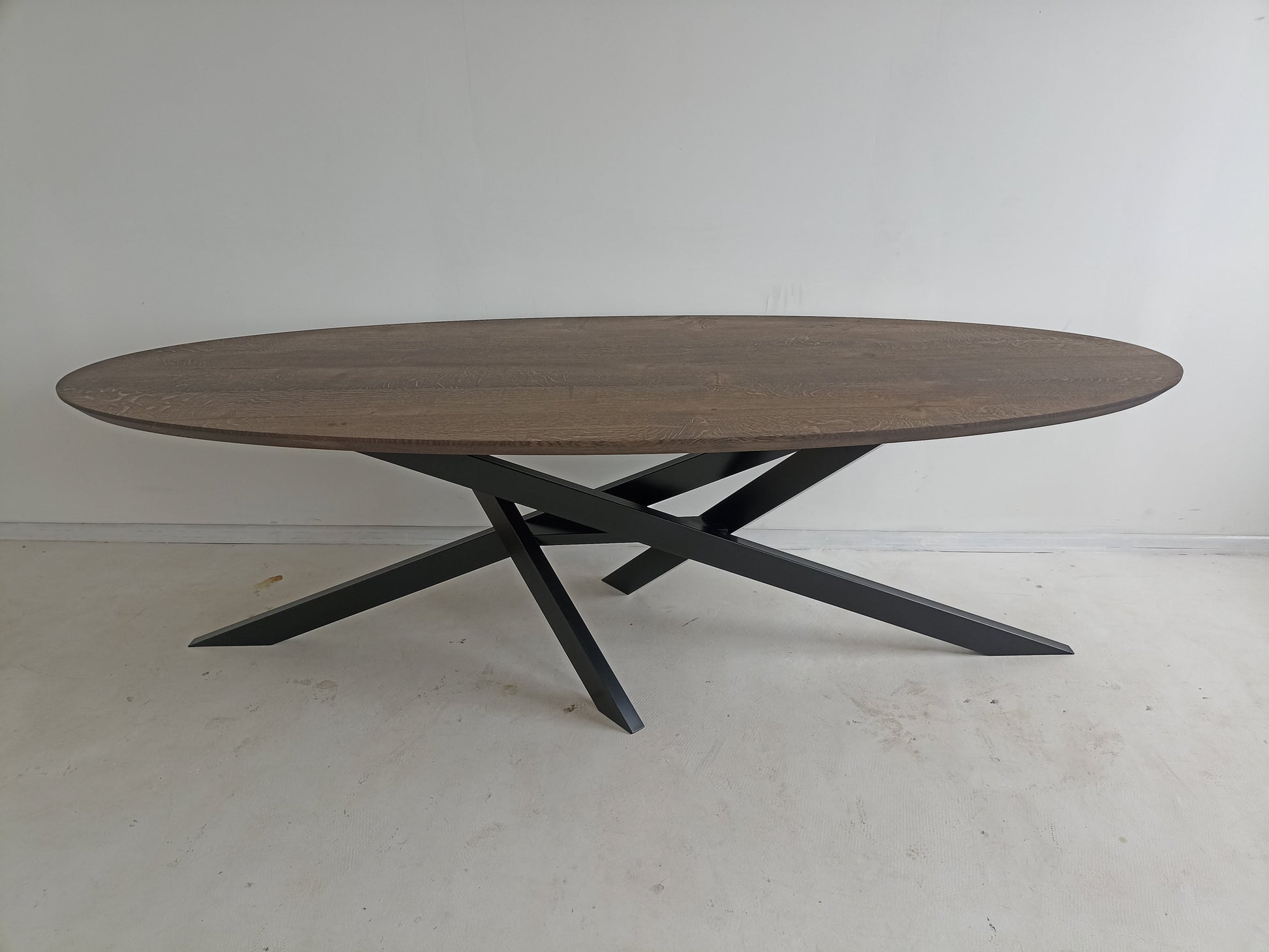 Table à manger ovale en chêne | Bois massif | S10Home