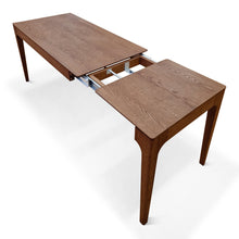 Table à manger extensible en chêne chocolat Cecilia | S10Home