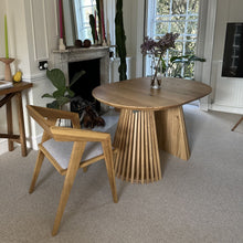 Chaise de salle à manger Vivien en chêne