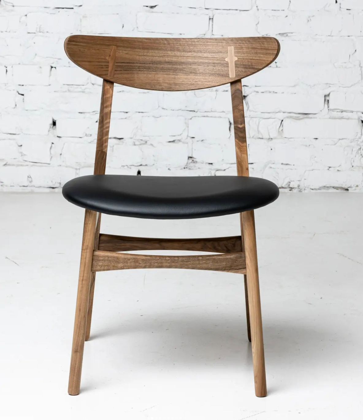 Chaise de salle à manger en noyer Eva  | S10Home