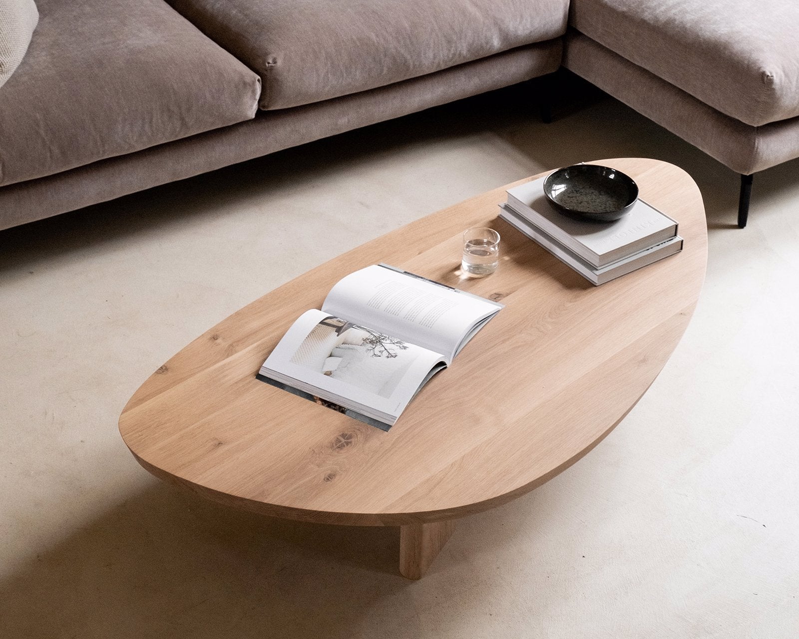 Table basse en chêne de Liv Oak | S10Home