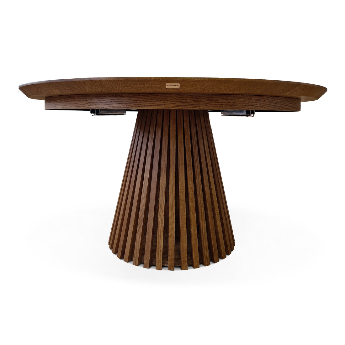 Table à manger ronde extensible Vivien en chêne plus foncé 