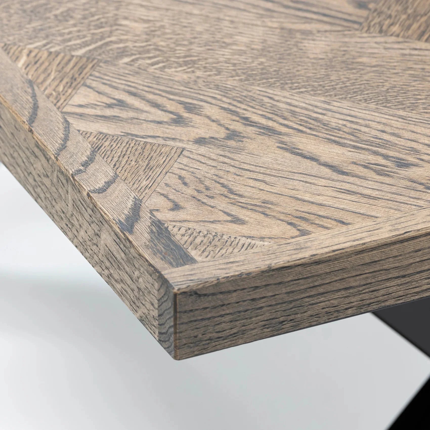 Table basse à chevrons Astrid en chêne charbon | S10 Home