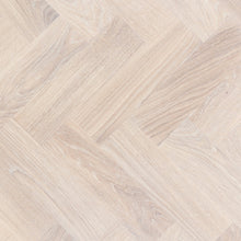 Astrid Extendable Round Herringbone Dining Table in Cotton Oak | S10 Home
